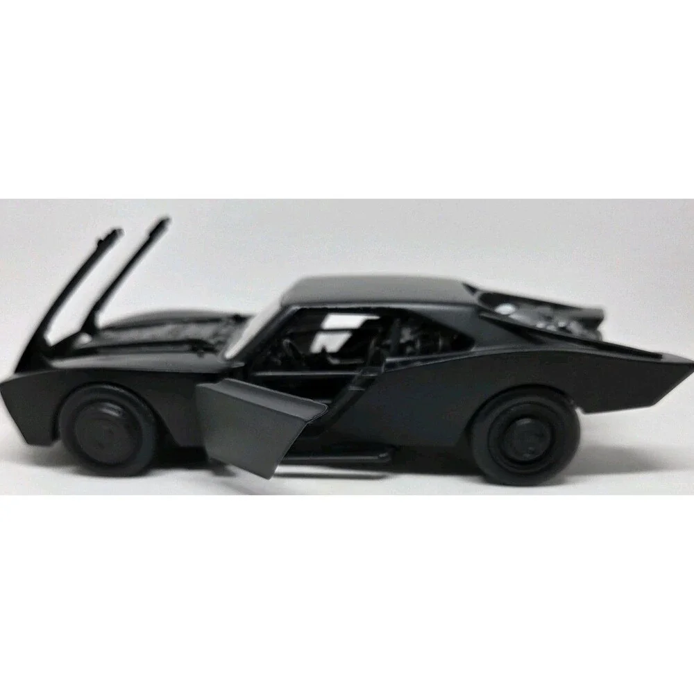 Jada Toys 2022 The Batman Batmobile 1:24 Diecast Model Car Matte Black Loose